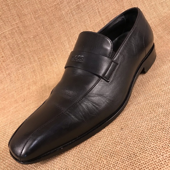 boss slip on shoes
